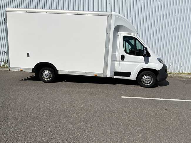 LoLoader box van for hire