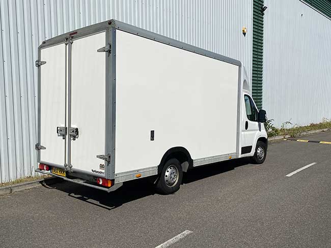 LoLoader box van for hire